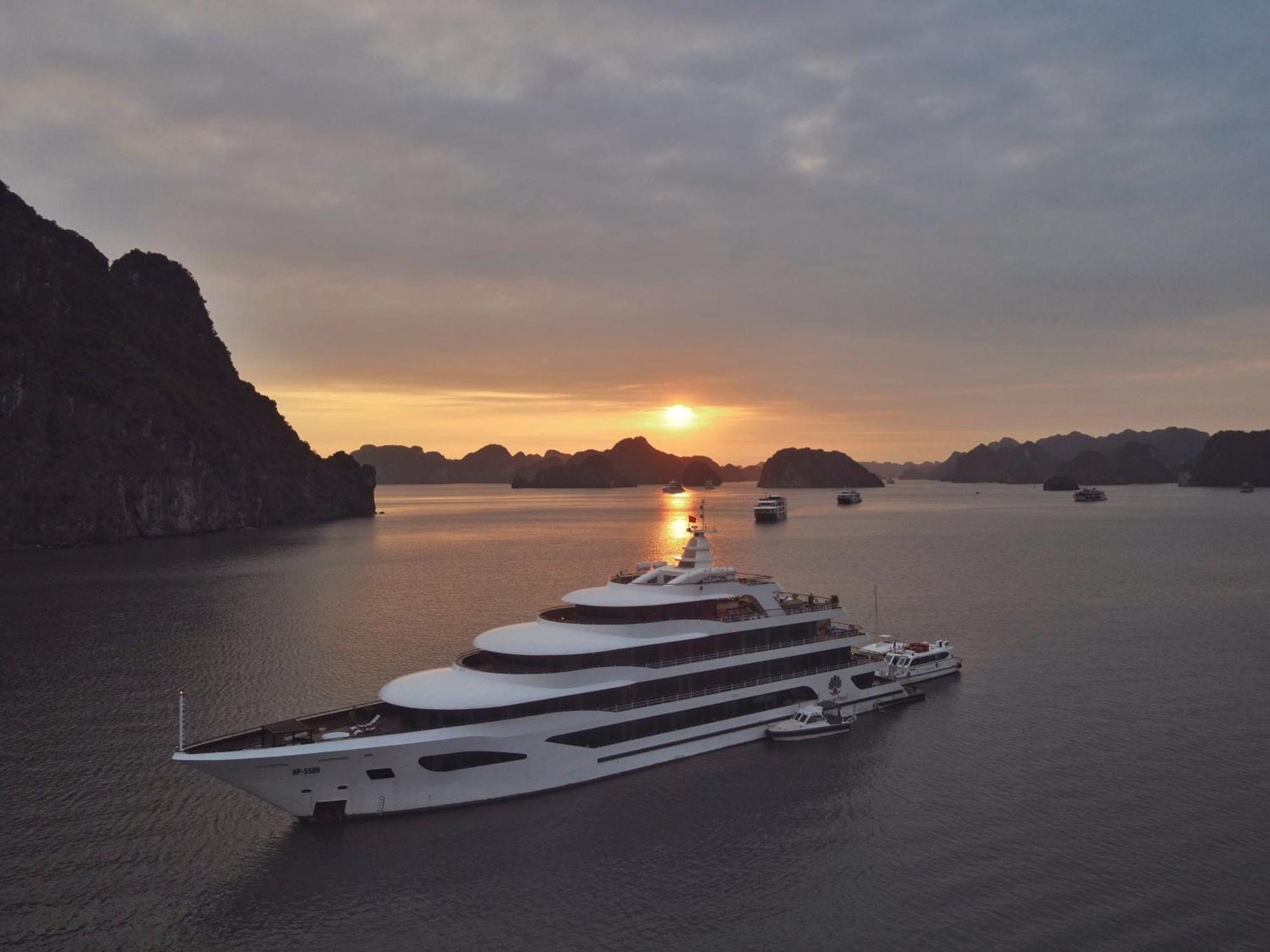Scarlet Pearl Cruises - Wonder On Lan Ha Bay Ξενοδοχείο Χα Λονγκ Εξωτερικό φωτογραφία
